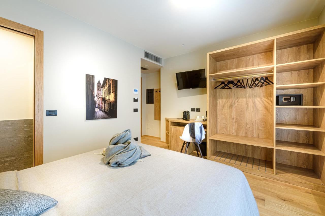 Sanmartino Suite Tirano Exterior foto